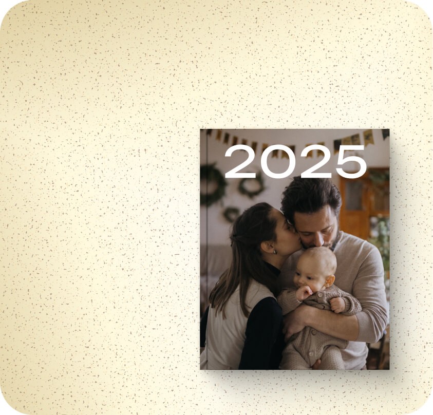 Подвести итоги года <br /> в фотокниге