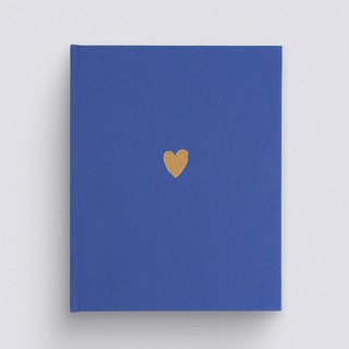 Вертикальная фотокнига в синем тканевом переплете