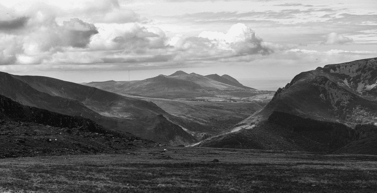 Как снимать чёрно-белые фото: инструкция по созданию атмосферных снимков